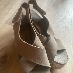 Sand suede Pedro Garcia 4 inch wedges